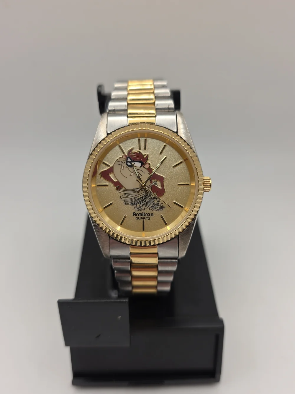 Vintage Armitron 1995 Mens Watch 36mm Taz Looney Tunes Two Tone New Battery